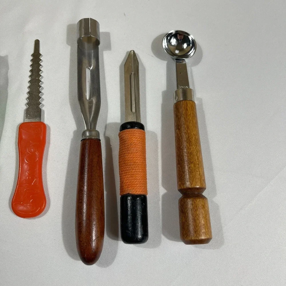 Vintage Kitchen Tool Gadget Lot Melon Baller Apple Corer Foil Cutter